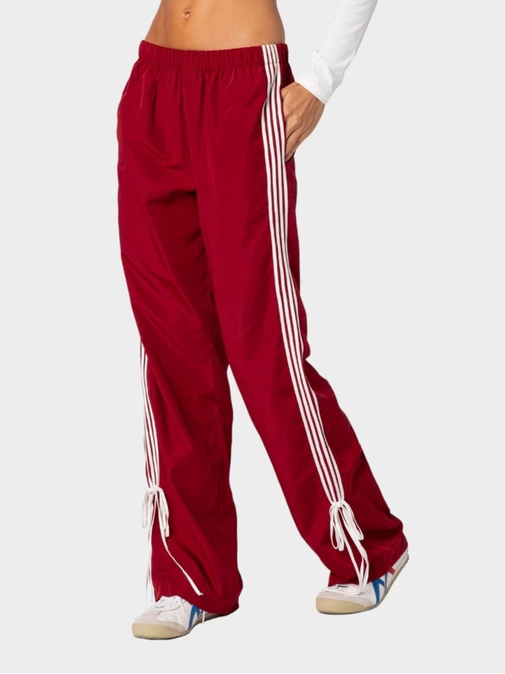 EDIKTED Remy Ribbon Womens Pants